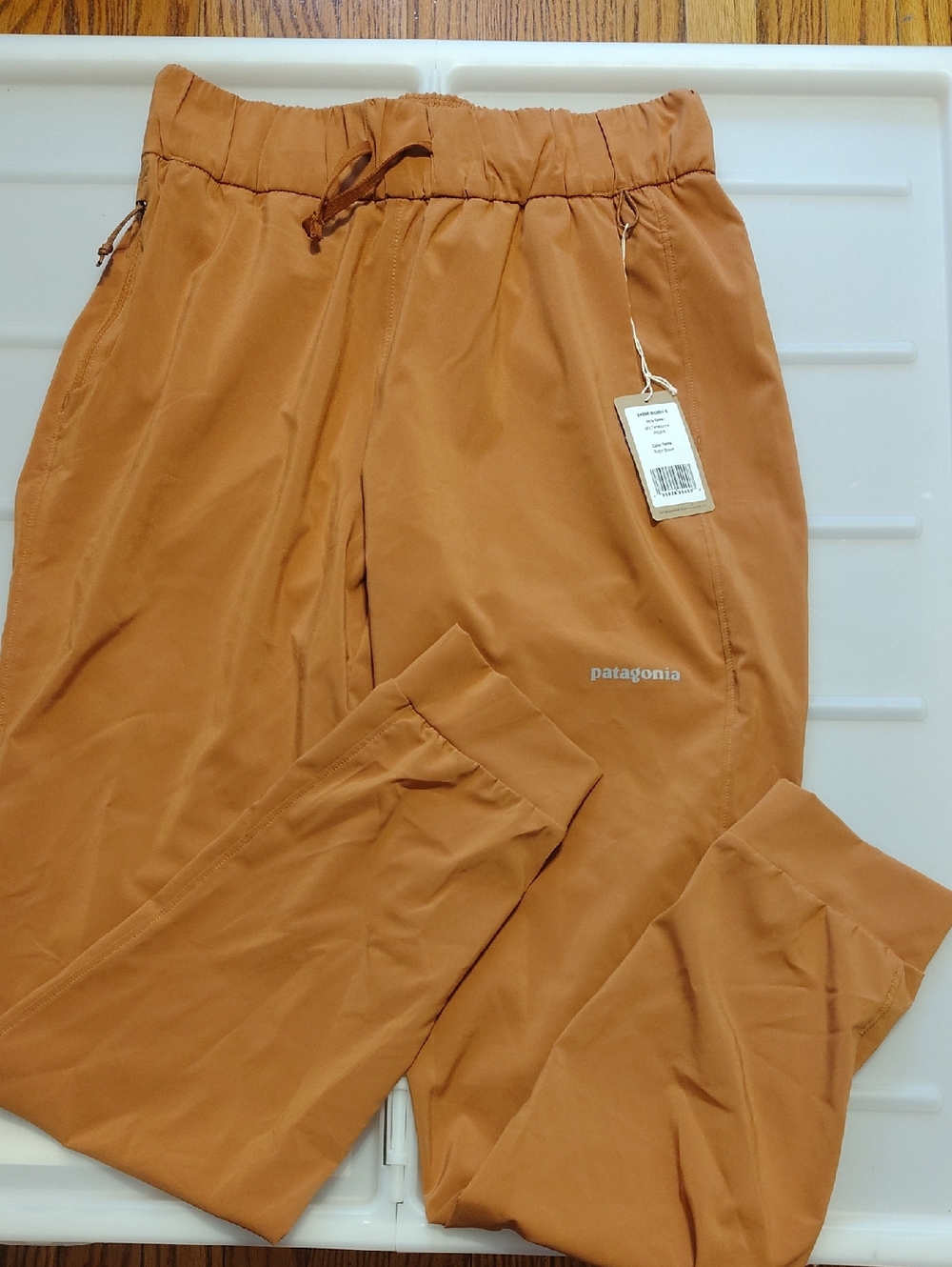 New Rare Patagonia Terrebone Joggers  Lady Run Hike Beach Camp Travel